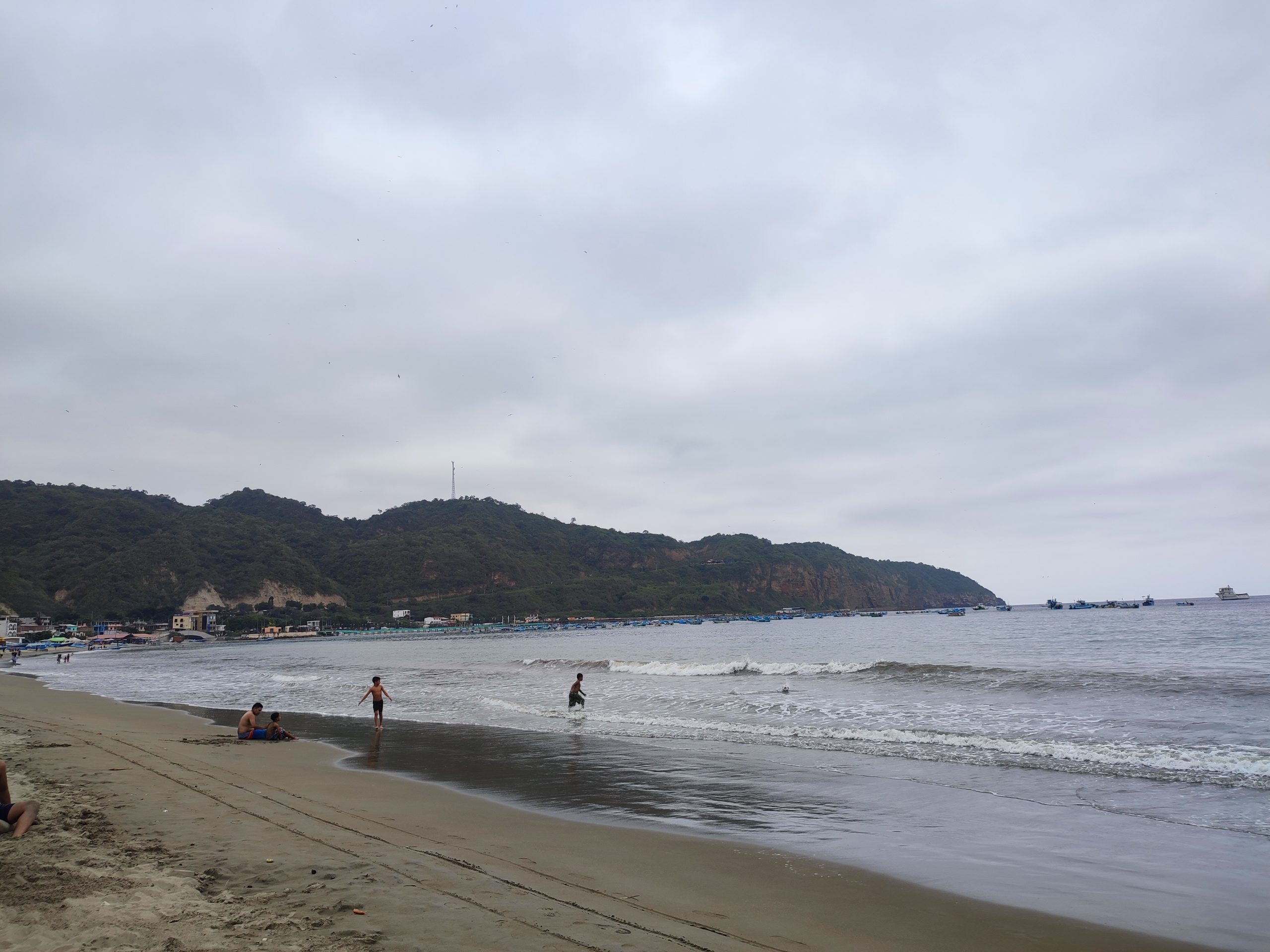 Einer der Strände in Puerto Lopez in Ecuador