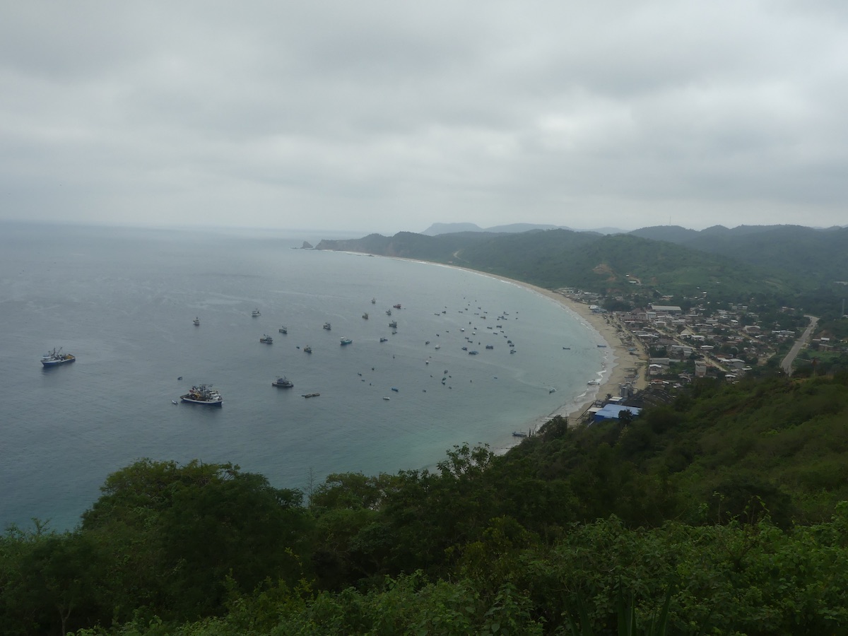 Vista de Montañita desde la cima